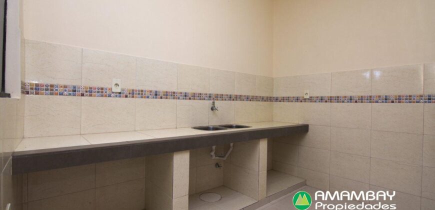 A0058 ALQUILO DÚPLEX EN BARRIO ITÁ ENRAMADA, ZONA AVDA. PERON