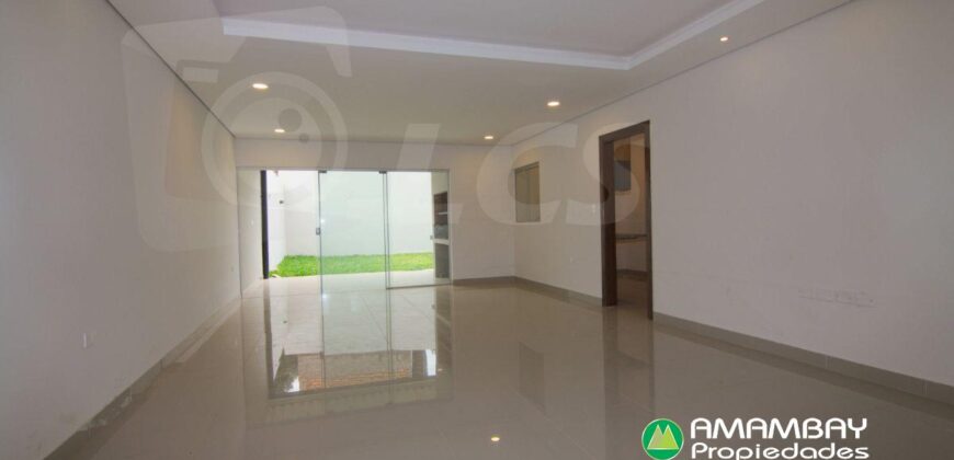 0762 DÚPLEX EN BARRIO SANTA LIBRADA, ZONA AVDA. PERÓN