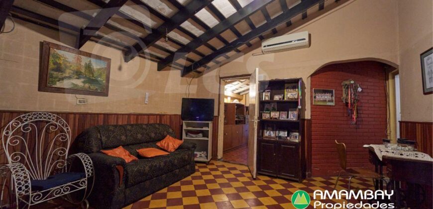 0163 CASA EN BARRIO VILLA MORRA, ZONA AVDA. RCA. ARGENTINA