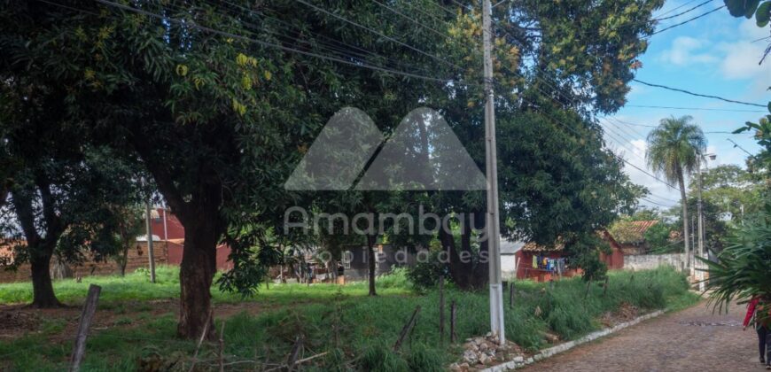 0095 TERRENO EN LAMBARÉ, BARRIO SANTA LUCÍA