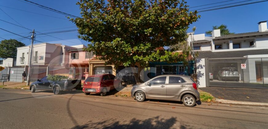 0002 CASA EN BARRIO YKUA SATI, ZONA AVDA. SANTA TERESA