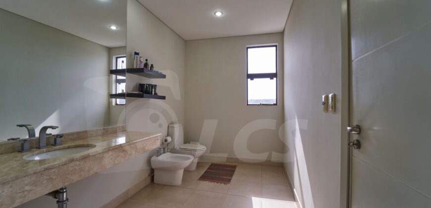 0006 DEPARTAMENTO TIPO LOFT EN EDIFICIO MACONDO, ZONA YACHT Y GOLF CLUB
