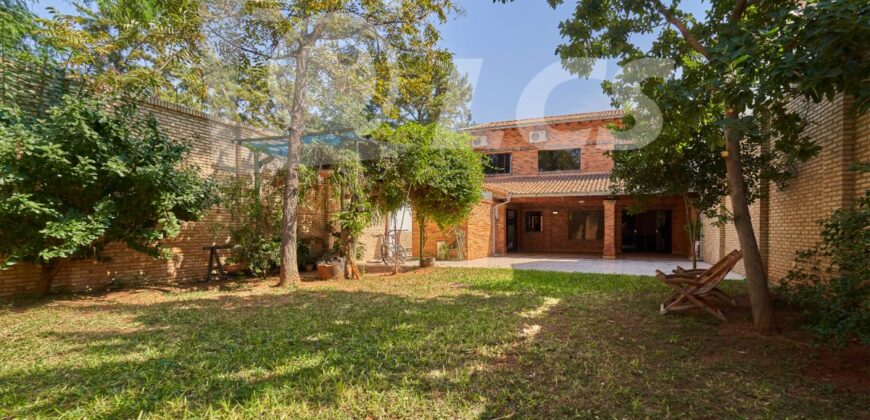 0281 RESIDENCIA EN BARRIO TEMBETARY, ZONA AVDA. CHOFERES DEL CHACO