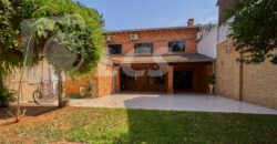 0281 RESIDENCIA EN BARRIO TEMBETARY, ZONA AVDA. CHOFERES DEL CHACO