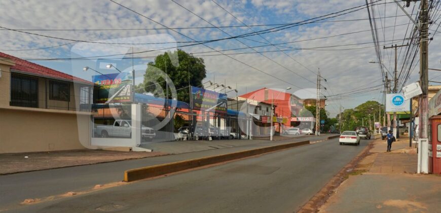 0171 DÚPLEX EN LAMBARÉ, ZONA AVDA. CACIQUE LAMBARÉ