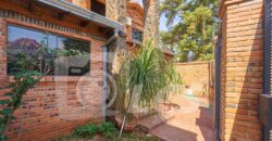 0281 RESIDENCIA EN BARRIO TEMBETARY, ZONA AVDA. CHOFERES DEL CHACO