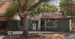 0293 CASA EN BARRIO RECOLETA, A METROS DE CALLE SARAVÍ