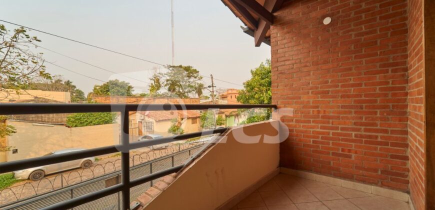 0294 DÚPLEX EN LAMBARÉ, ZONA AVDA. MÉDICOS DEL CHACO