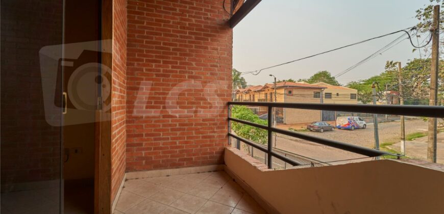 0294 DÚPLEX EN LAMBARÉ, ZONA AVDA. MÉDICOS DEL CHACO