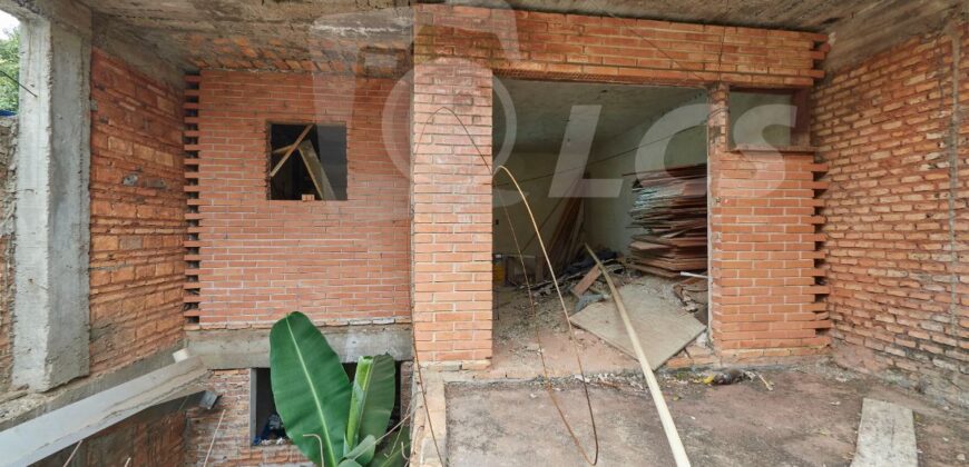 0292 TRIPLEX A TERMINAR EN LAMBARÉ, ZONA AVDAS. REPÚBLICA ARGENTINA Y MÉDICOS DEL CHACO