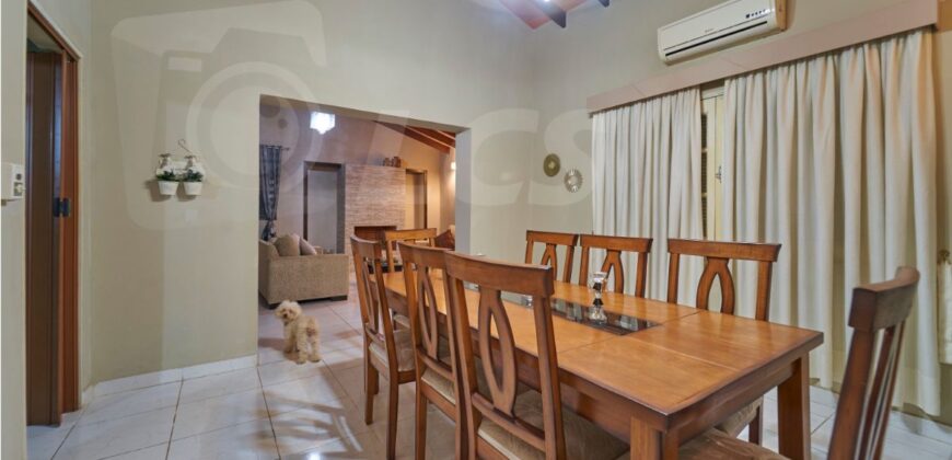 0068 CASA EN LAMBARÉ, ZONA AVDA. BRUNO GUGGIARI