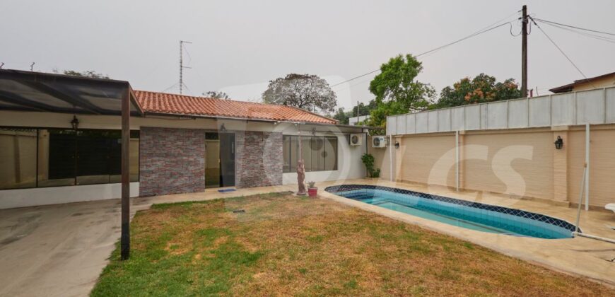 0291 CASA EN LAMBARÉ, ZONA YACHT Y GOLF CLUB