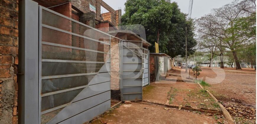 0292 TRIPLEX A TERMINAR EN LAMBARÉ, ZONA AVDAS. REPÚBLICA ARGENTINA Y MÉDICOS DEL CHACO