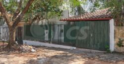 0293 CASA EN BARRIO RECOLETA, A METROS DE CALLE SARAVÍ