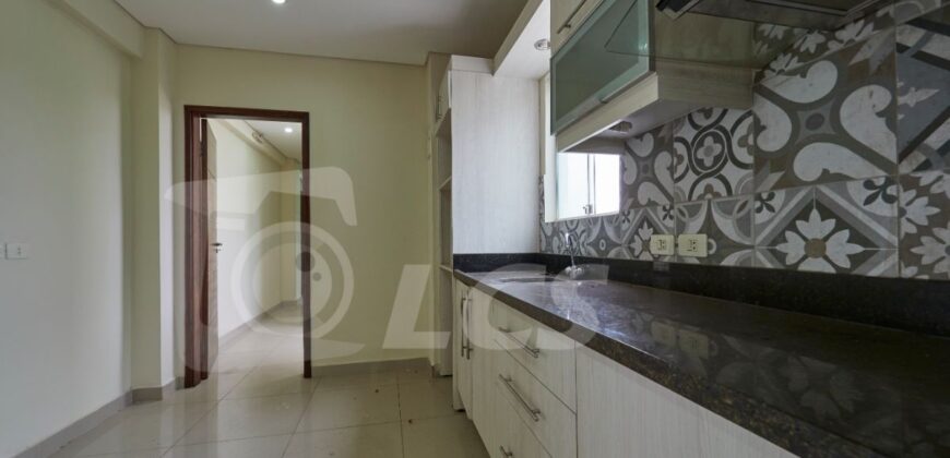 0306 DEPARTAMENTO EN Bo. ITÁ ENRAMADA, ZONA YACHT Y GOLF CLUB