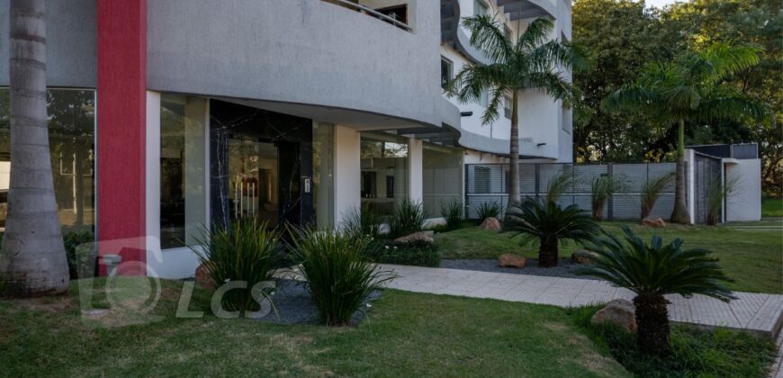 0306 DEPARTAMENTO EN Bo. ITÁ ENRAMADA, ZONA YACHT Y GOLF CLUB