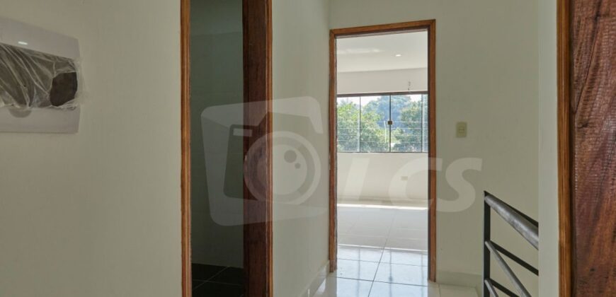0297 DÚPLEX EN LAMBARÉ, BARRIO PUERTO PABLA