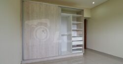 0306 DEPARTAMENTO EN Bo. ITÁ ENRAMADA, ZONA YACHT Y GOLF CLUB