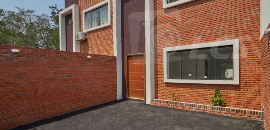 0297 DÚPLEX EN LAMBARÉ, BARRIO PUERTO PABLA