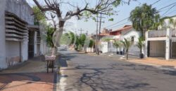 0299 TERRENO EN BARRIO SAJONIA, ZONA COLEGIO CRISTO REY