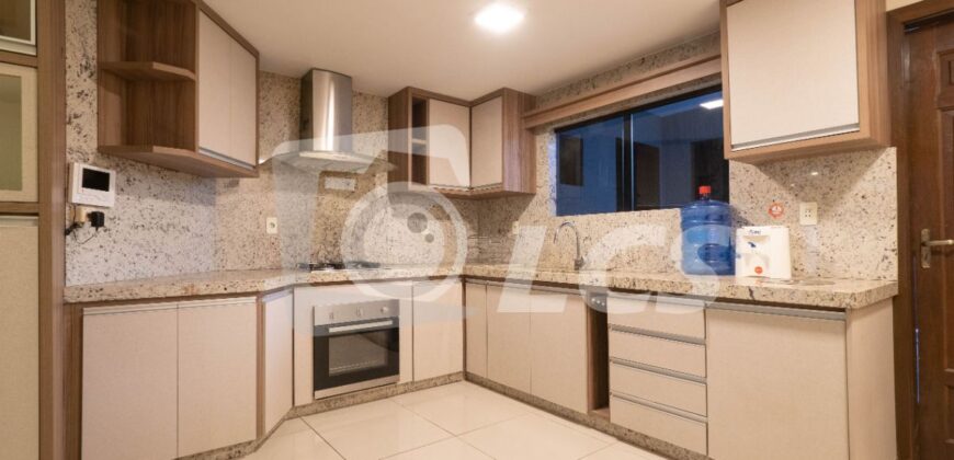 0320 RESIDENCIA EN BARRIO MARISCAL ESTIGARRIBIA, ZONA AVDA. BOGGIANI