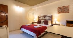 0321 HOTEL BOUTIQUE EN LUQUE, BARRIO LOMA MERLO