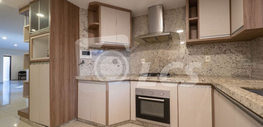 0320 RESIDENCIA EN BARRIO MARISCAL ESTIGARRIBIA, ZONA AVDA. BOGGIANI