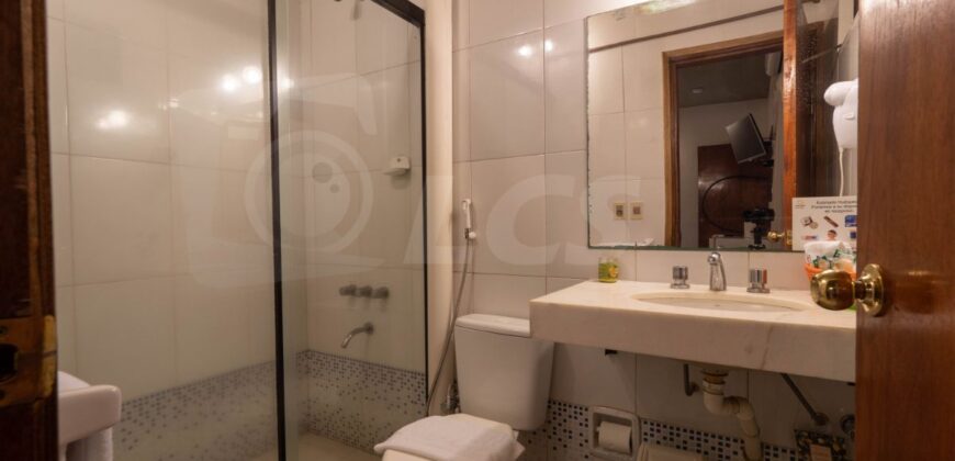 0321 HOTEL BOUTIQUE EN LUQUE, BARRIO LOMA MERLO