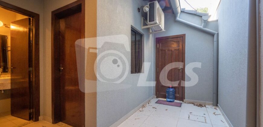 0320 RESIDENCIA EN BARRIO MARISCAL ESTIGARRIBIA, ZONA AVDA. BOGGIANI