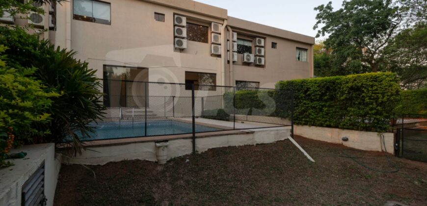0314 DÚPLEX EN LAMBARÉ, BARRIO PARQUES DEL YACHT