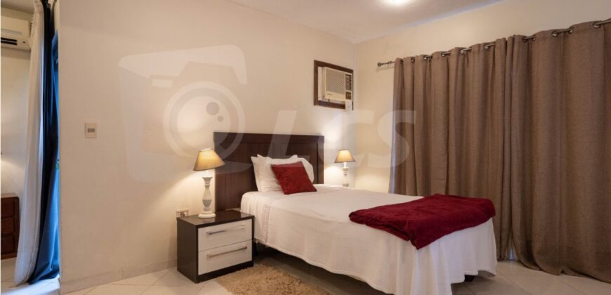 0321 HOTEL BOUTIQUE EN LUQUE, BARRIO LOMA MERLO