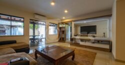 0320 RESIDENCIA EN BARRIO MARISCAL ESTIGARRIBIA, ZONA AVDA. BOGGIANI