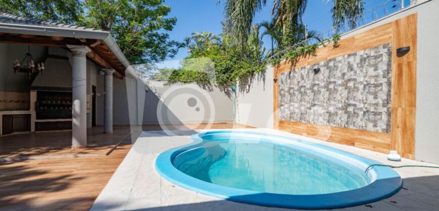 0320 RESIDENCIA EN BARRIO MARISCAL ESTIGARRIBIA, ZONA AVDA. BOGGIANI