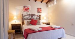 0321 HOTEL BOUTIQUE EN LUQUE, BARRIO LOMA MERLO