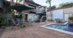 0321 HOTEL BOUTIQUE EN LUQUE, BARRIO LOMA MERLO