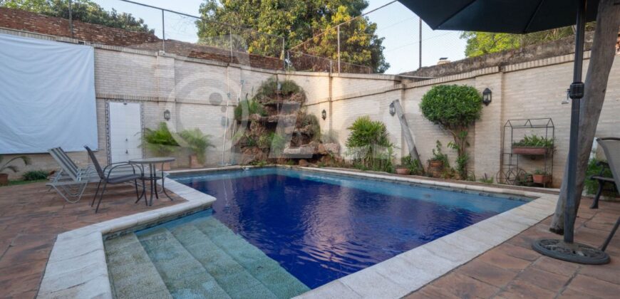 0321 HOTEL BOUTIQUE EN LUQUE, BARRIO LOMA MERLO