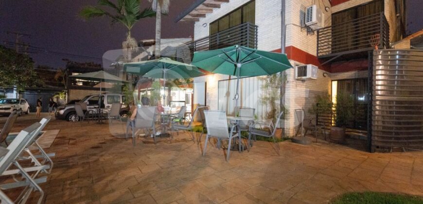 0321 HOTEL BOUTIQUE EN LUQUE, BARRIO LOMA MERLO
