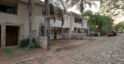 0314 DÚPLEX EN LAMBARÉ, BARRIO PARQUES DEL YACHT