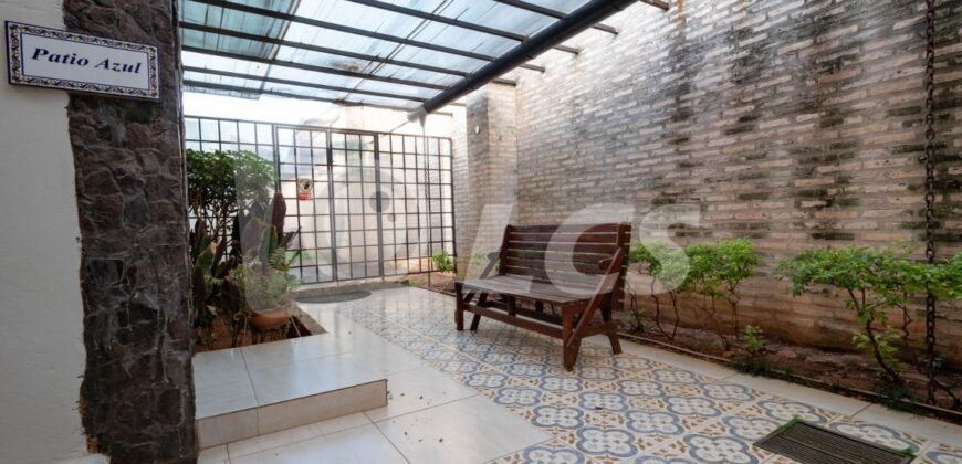 0321 HOTEL BOUTIQUE EN LUQUE, BARRIO LOMA MERLO