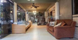 0321 HOTEL BOUTIQUE EN LUQUE, BARRIO LOMA MERLO