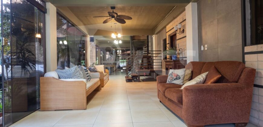 0321 HOTEL BOUTIQUE EN LUQUE, BARRIO LOMA MERLO