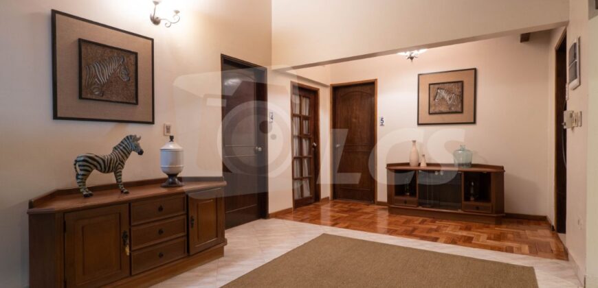 0321 HOTEL BOUTIQUE EN LUQUE, BARRIO LOMA MERLO