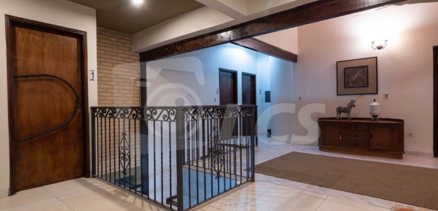 0321 HOTEL BOUTIQUE EN LUQUE, BARRIO LOMA MERLO