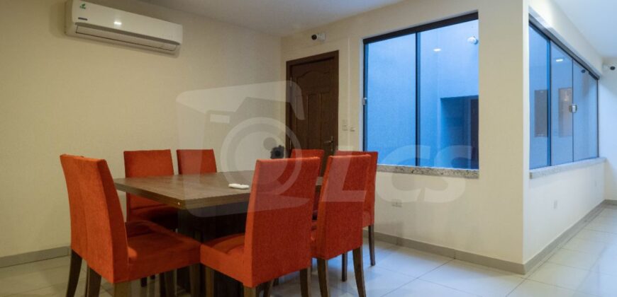 0320 RESIDENCIA EN BARRIO MARISCAL ESTIGARRIBIA, ZONA AVDA. BOGGIANI