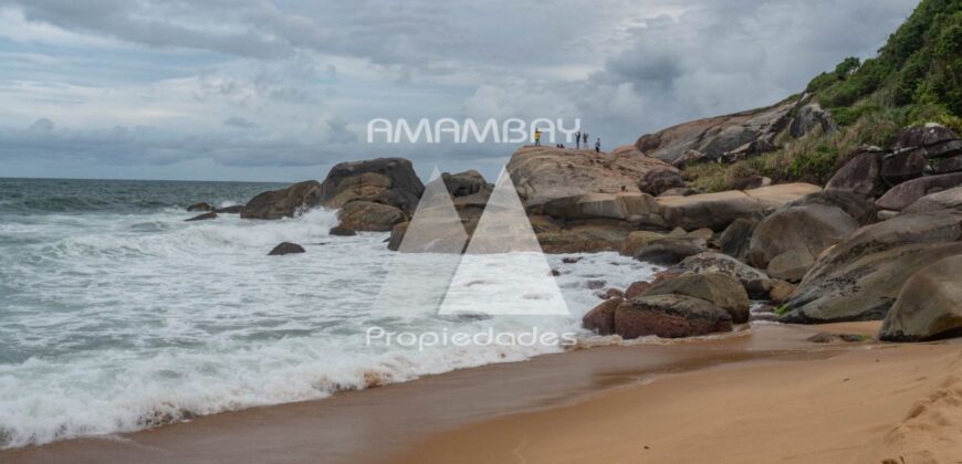 A0252 CHALET EN BALNEARIO CAMBORIÚ, PRAIA DO ESTALEIRO – ALQUILER POR TEMPORADA