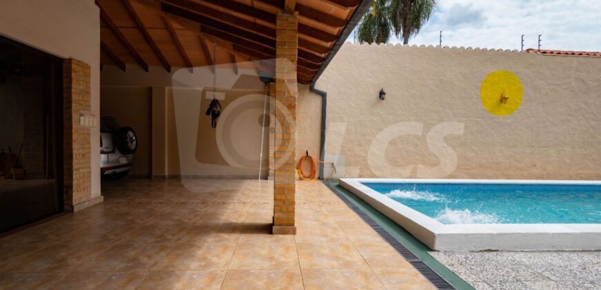 0327 CASA EN LAMBARÉ, BARRIO CAÑADA SAN MIGUEL