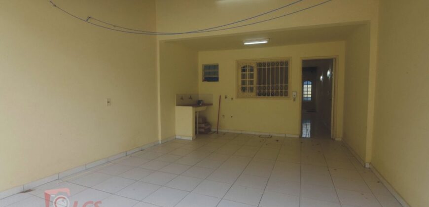 A0032 ALQUILO DÚPLEX EN LAMBARE, BARRIO KENNEDY