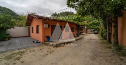 A0253  CHALET EN BALNEARIO CAMBORIÚ, PRAIA DO ESTALEIRO – ALQUILER POR TEMPORADA
