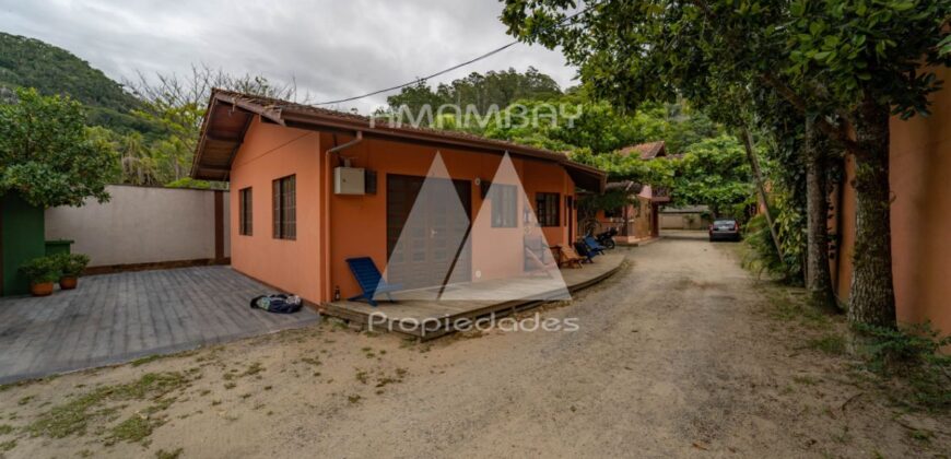 A0253  CHALET EN BALNEARIO CAMBORIÚ, PRAIA DO ESTALEIRO – ALQUILER POR TEMPORADA
