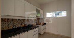 A0109 ALQUILO DÚPLEX EN LAMBARÉ, ZONA YACHT Y GOLF CLUB